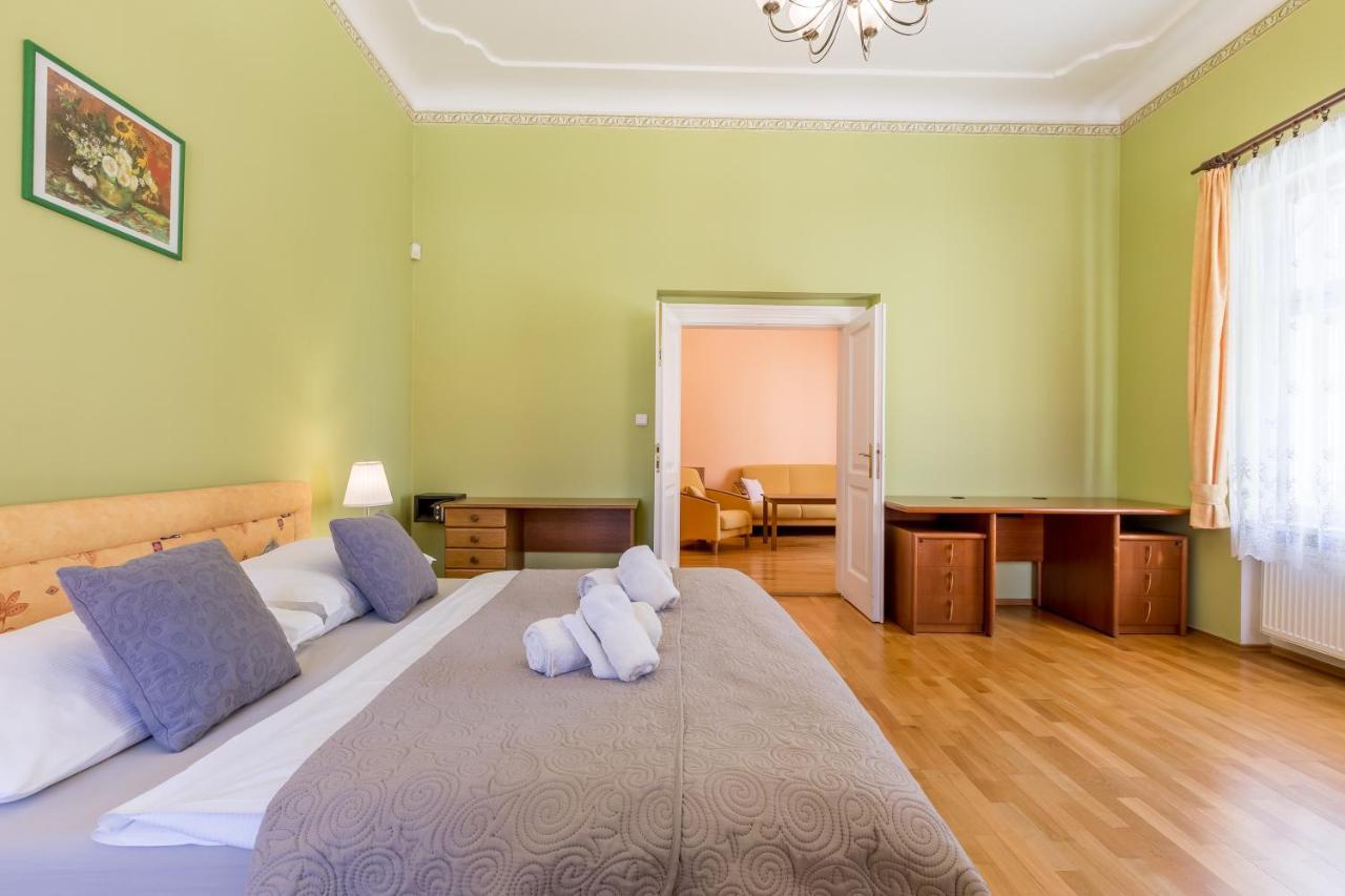 Hotel U Rytire Melnik Luaran gambar