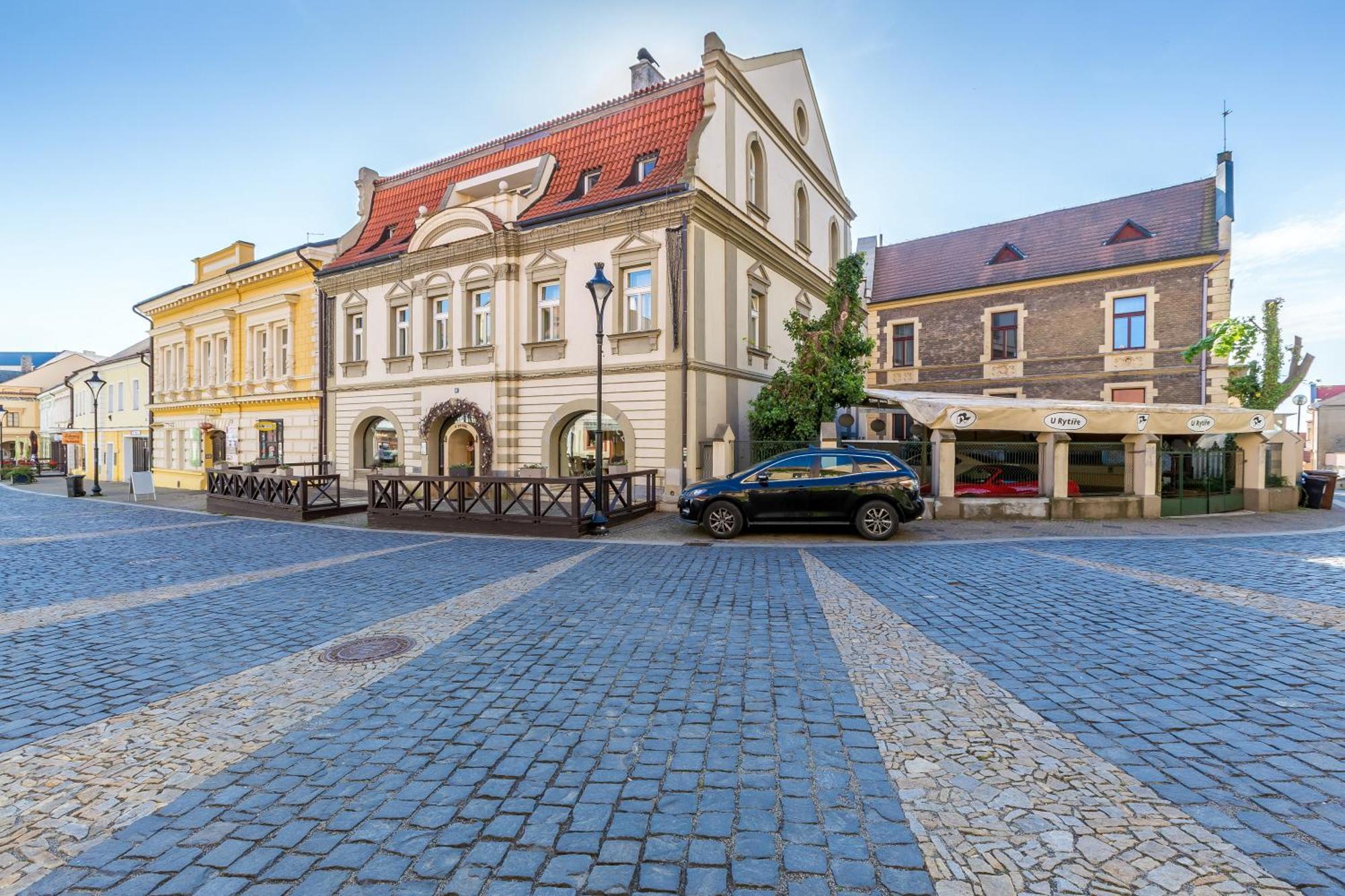 Hotel U Rytire Melnik Luaran gambar