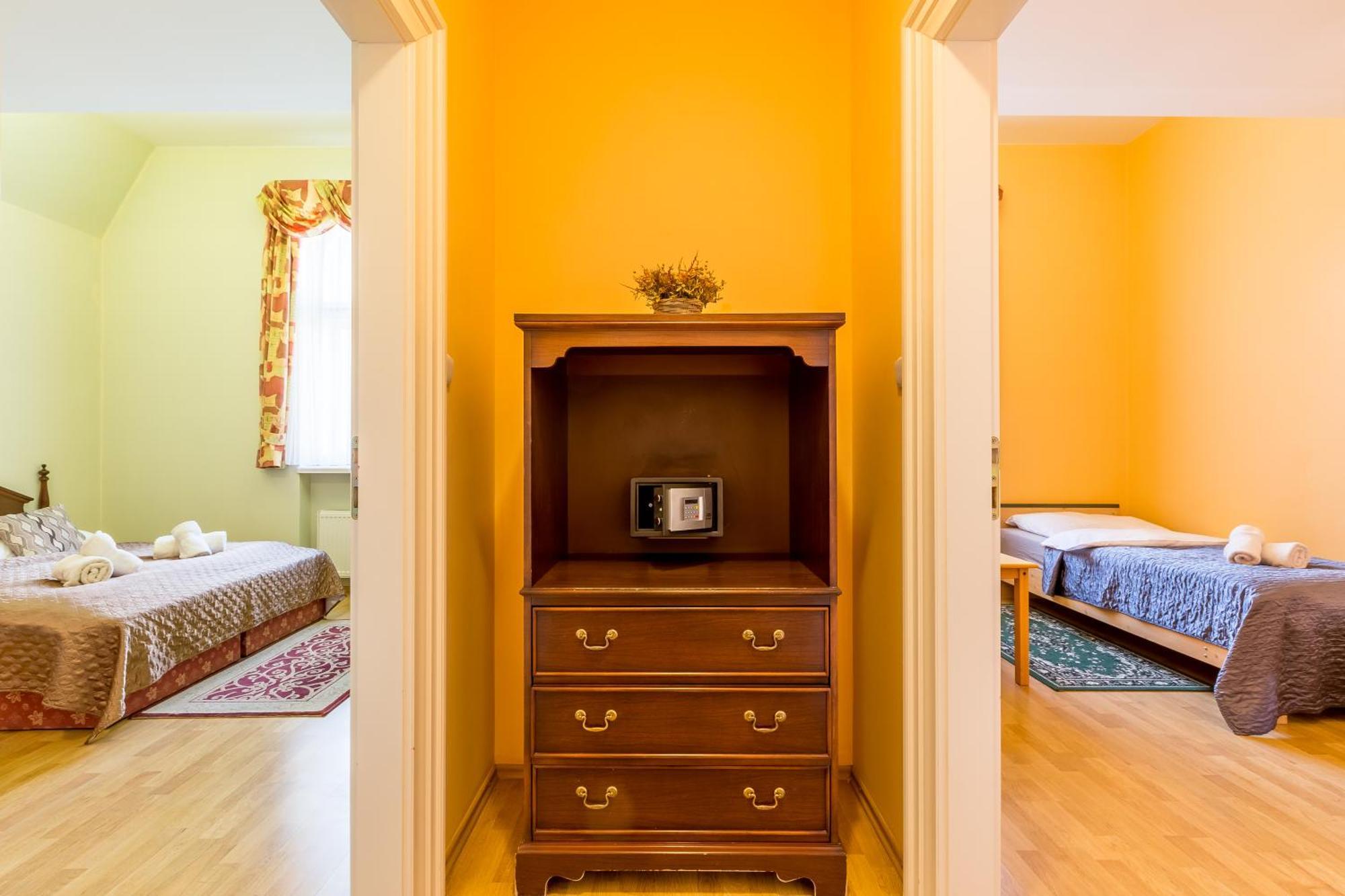 Hotel U Rytire Melnik Luaran gambar