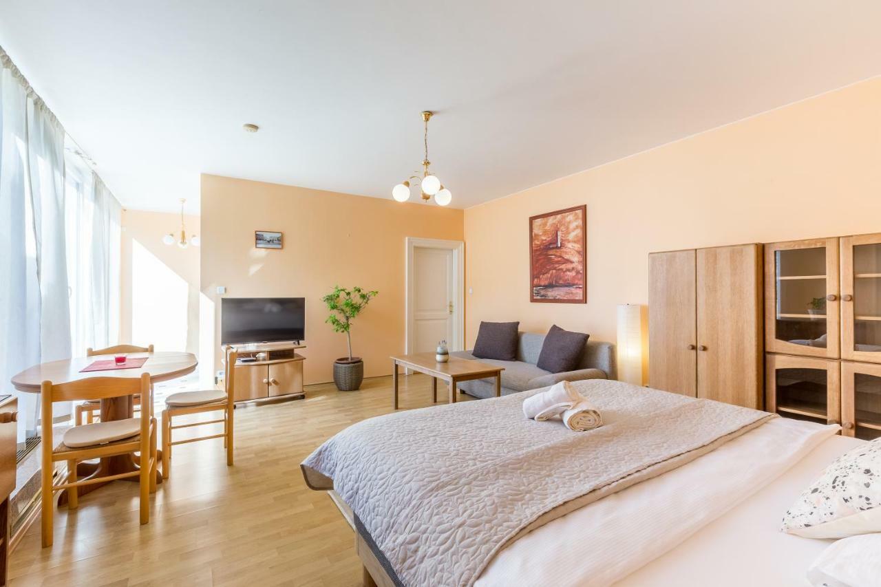Hotel U Rytire Melnik Luaran gambar